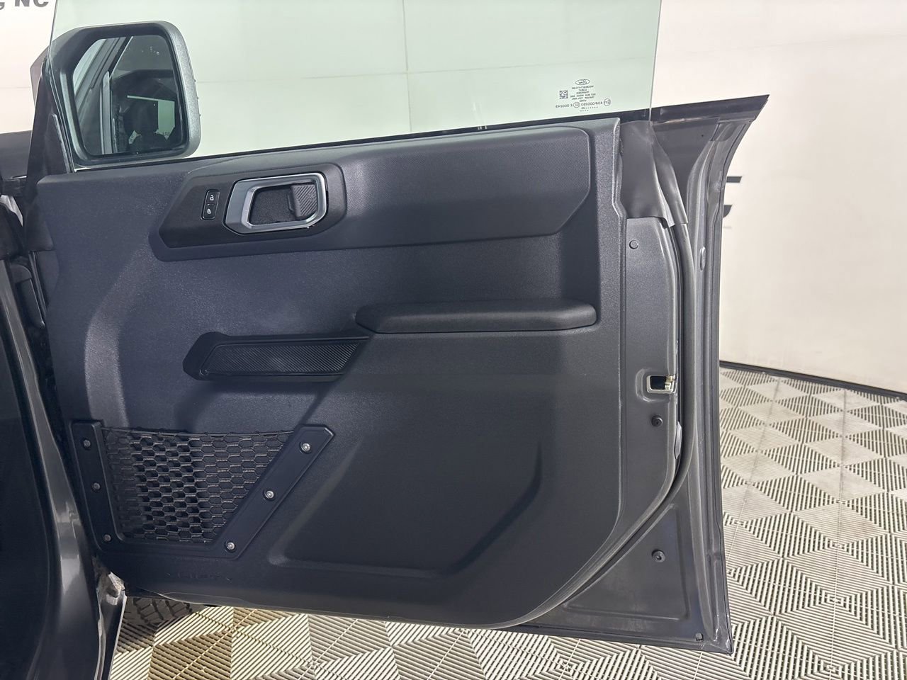 Used 2025 Ford Bronco Big Bend image 24