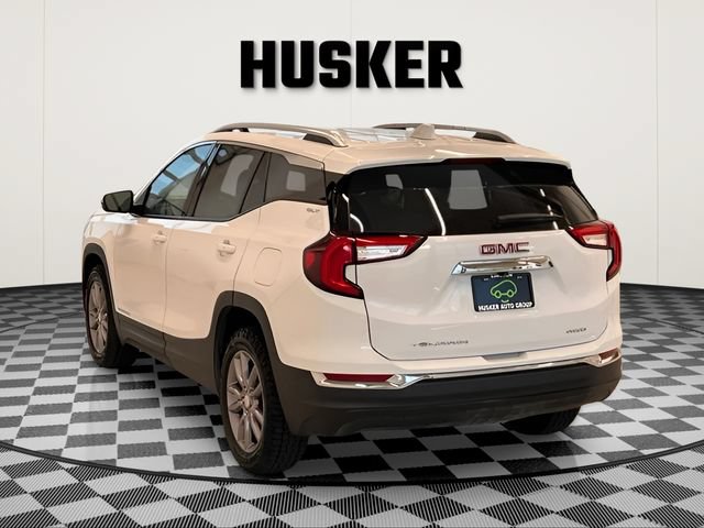 Used 2023 GMC Terrain SLT AWD/4WD image 5