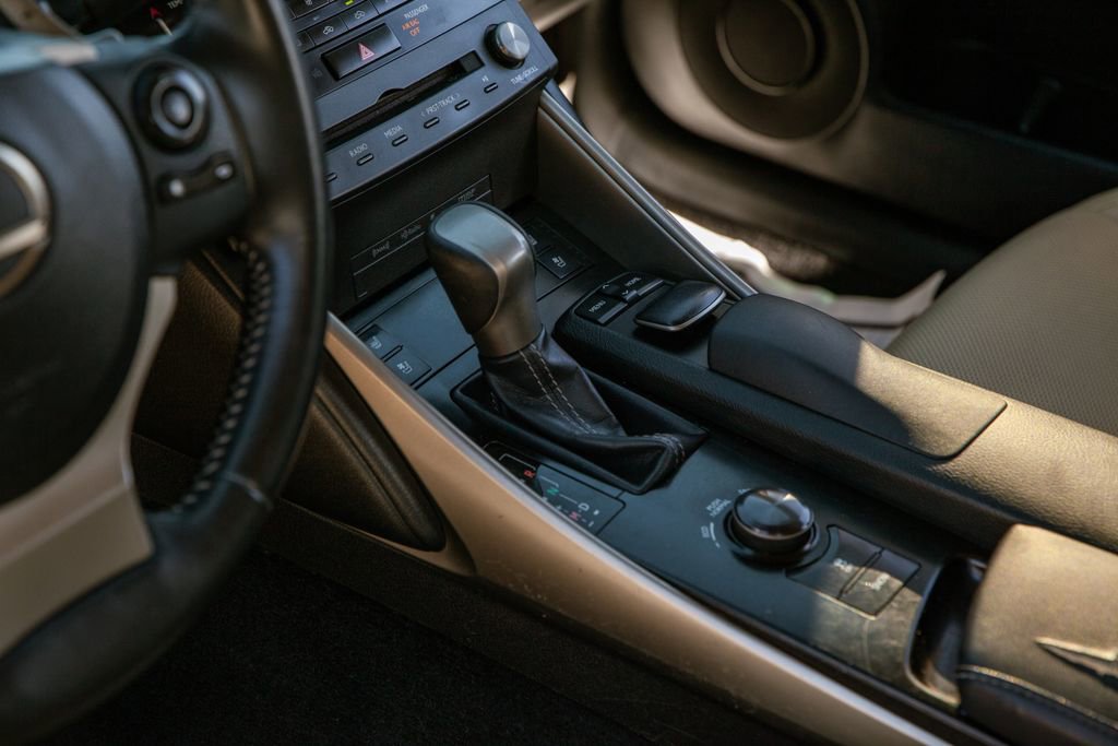 Used 2014 Lexus IS 350 w/ Navigation Package image 14