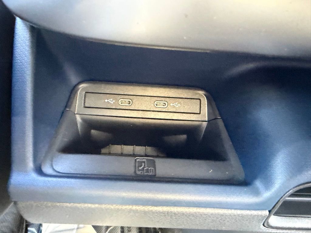 New 2025 Volkswagen ID. Buzz Pro S Plus image 23