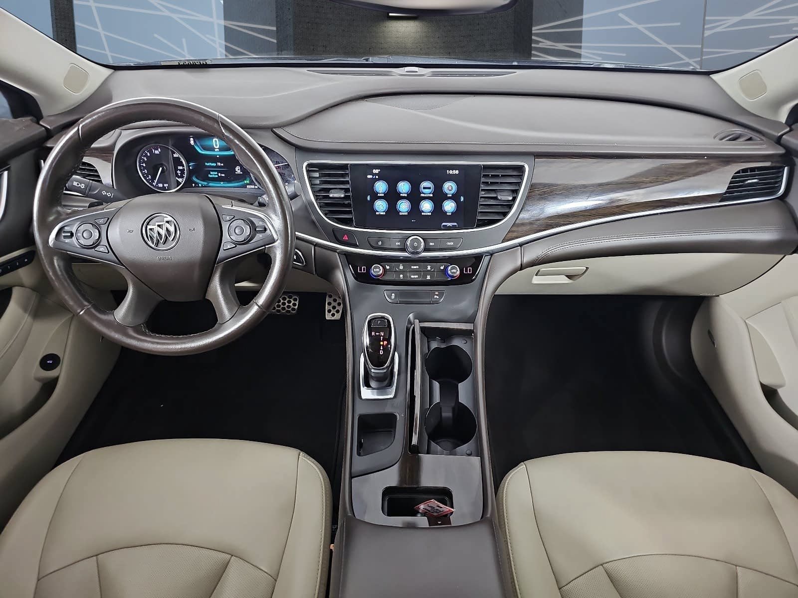 Used 2017 Buick LaCrosse Essence w/ Sun and Shade Package FWD image 9
