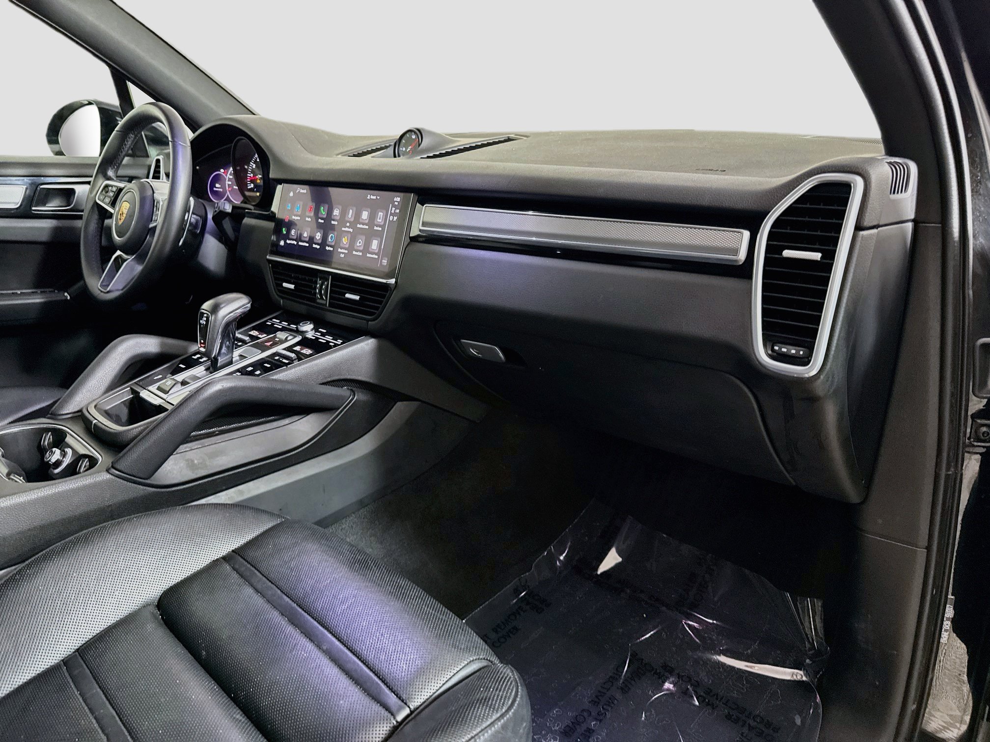 Used 2023 Porsche Cayenne Platinum Edition AWD/4WD image 30