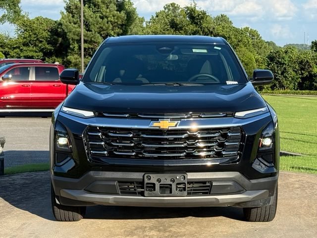 Used 2026 Chevrolet Equinox LT w/ LPO, Floor Liner Package FWD image 2