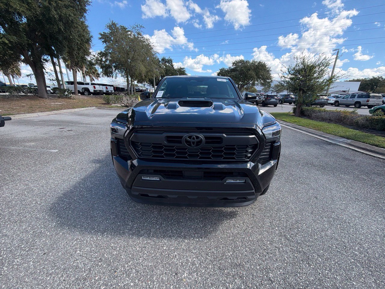 Used 2025 Toyota Tacoma TRD Sport AWD/4WD image 6