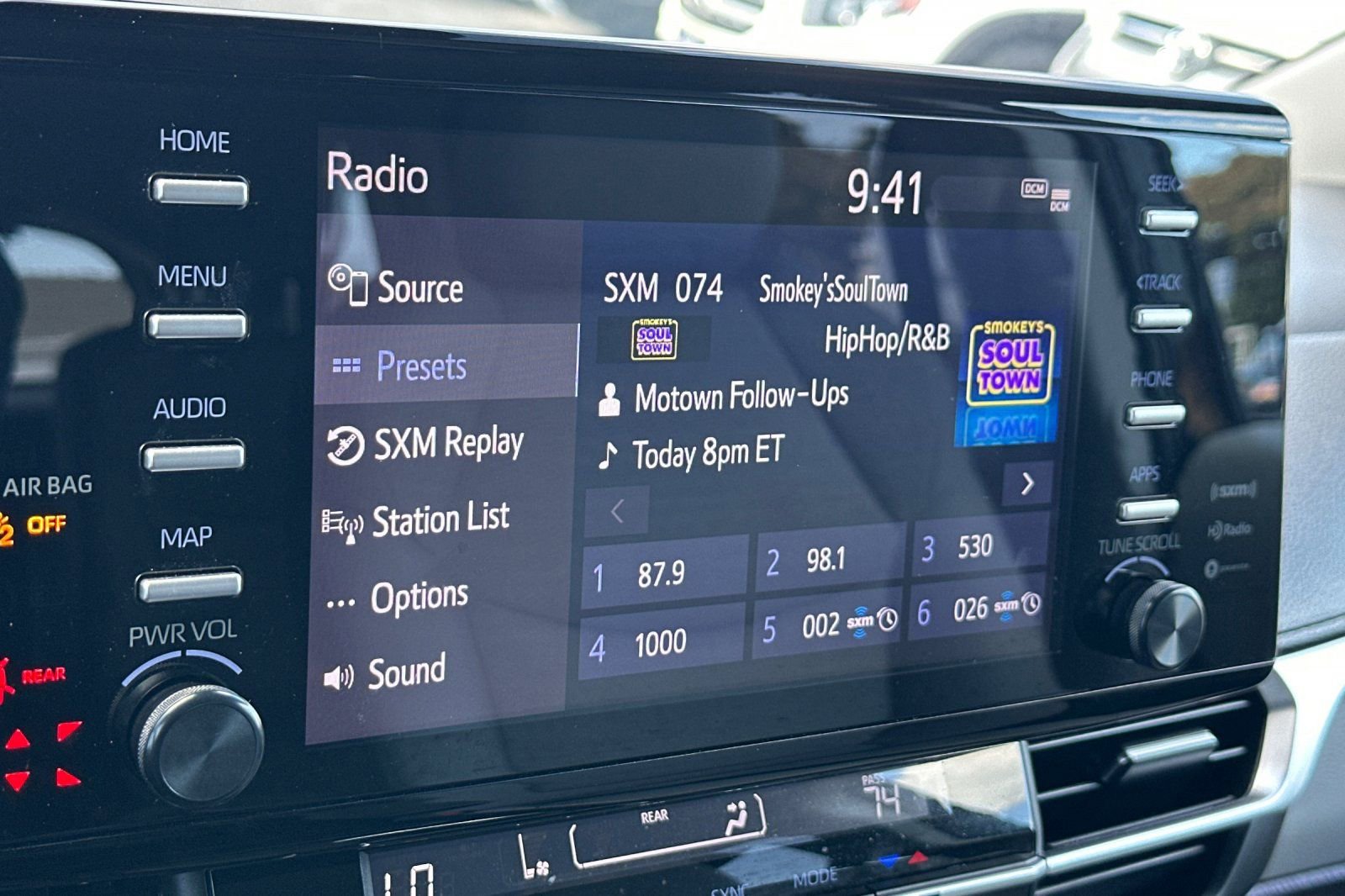 Certified 2023 Toyota Sienna LE image 20