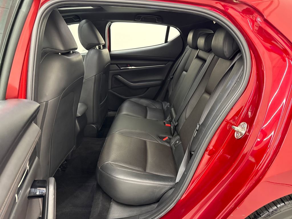 Used 2019 MAZDA MAZDA3 Hatchback w/ Premium Package FWD image 24