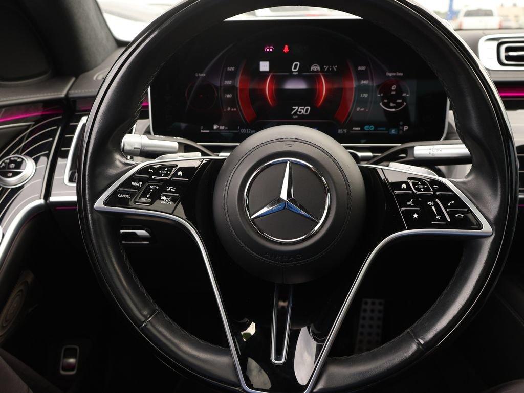 Used 2022 Mercedes-Benz S 580 4MATIC Sedan image 32