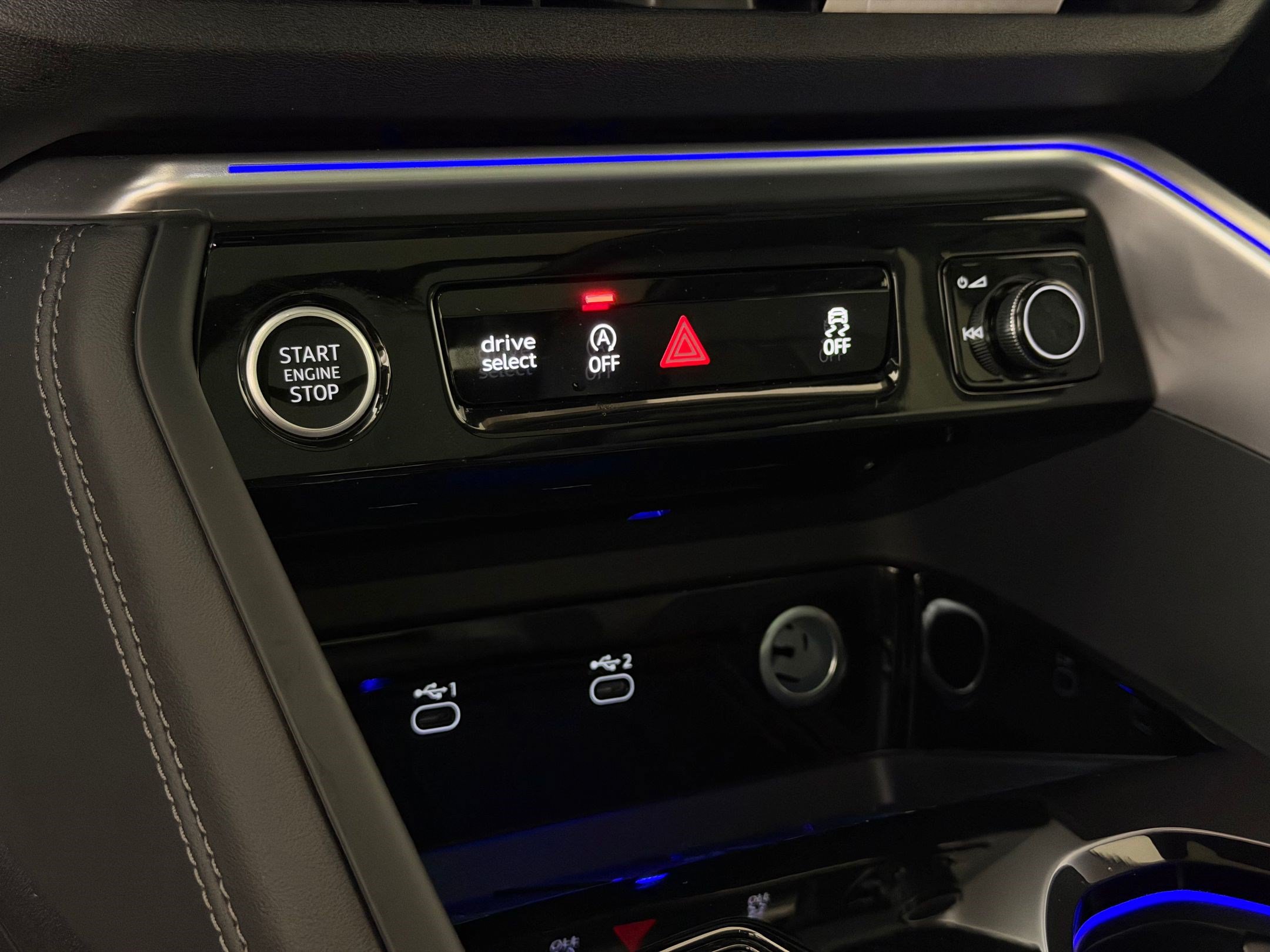 Certified 2025 Audi Q5 Premium AWD/4WD image 18