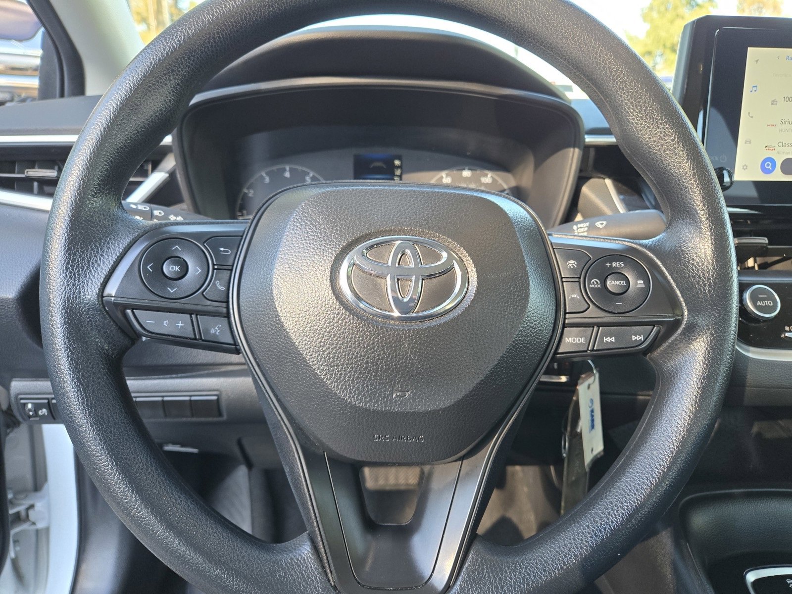 Used 2024 Toyota Corolla LE image 23