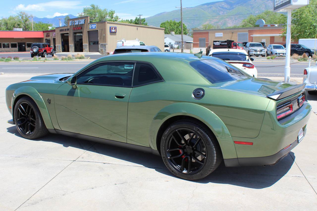 Used 2018 Dodge Challenger SRT Demon RWD image 12