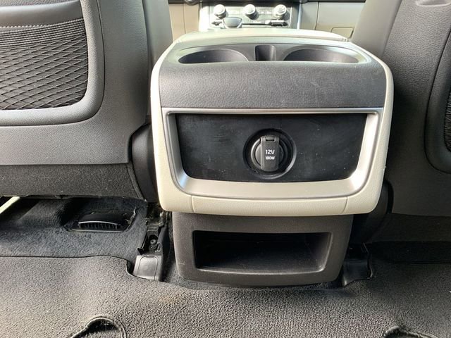 Used 2022 Kia Carnival LX image 31