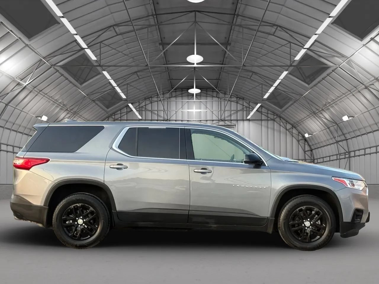 Used 2019 Chevrolet Traverse LS FWD image 8