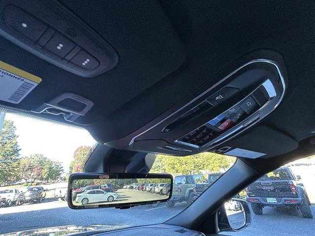 New 2025 Jeep Grand Cherokee L Limited image 19