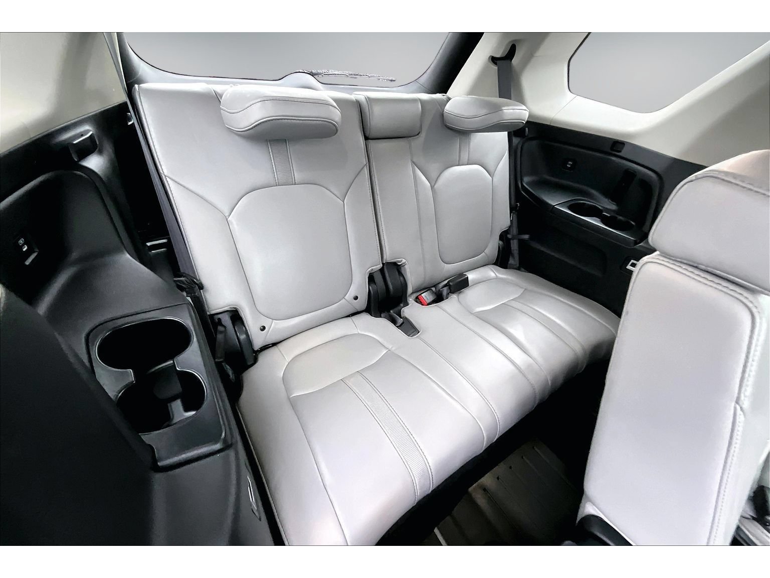 Used 2025 Honda Pilot EX-L image 22