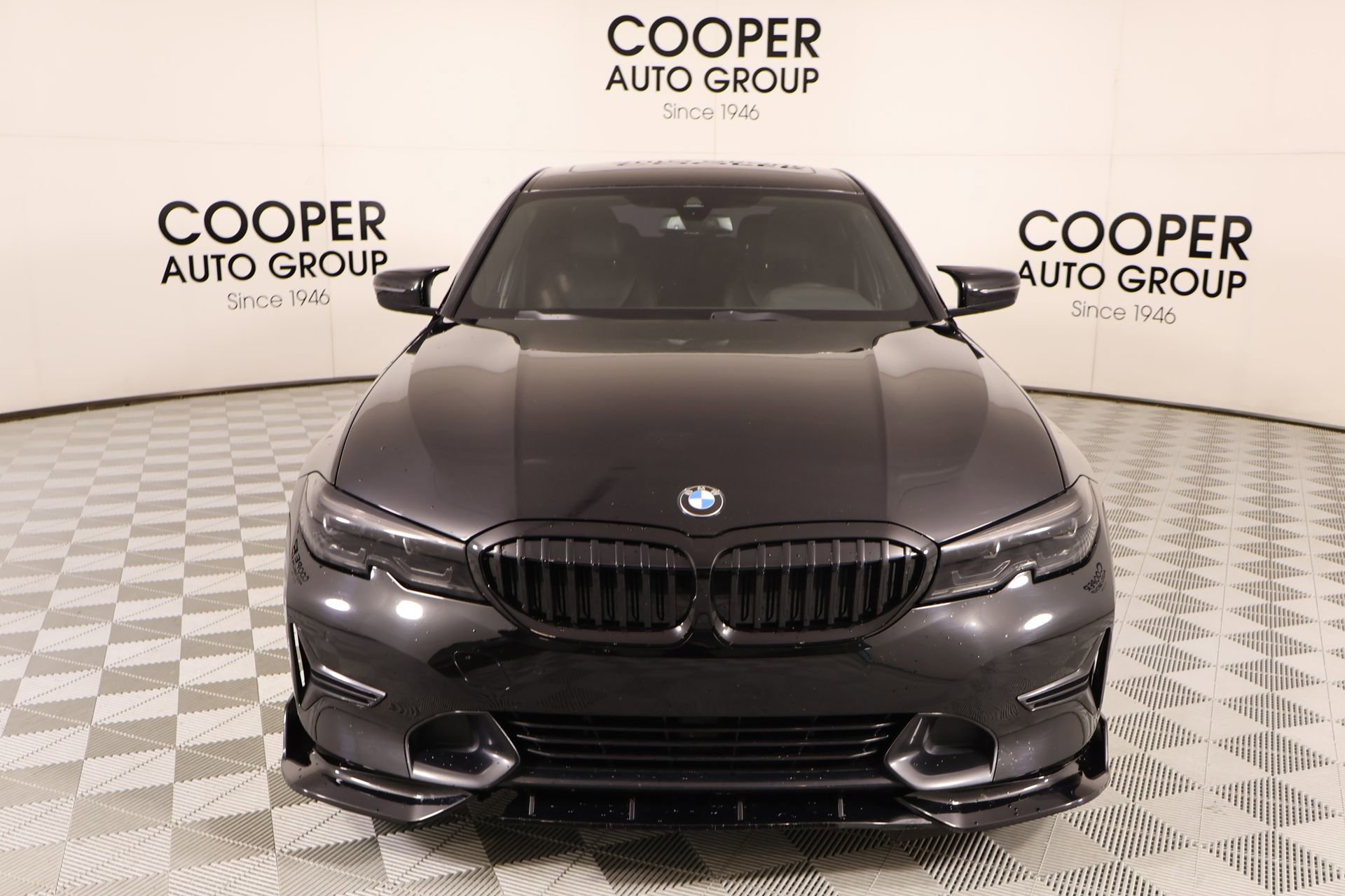 Used 2021 BMW 330i Sedan w/ Convenience Package RWD image 10