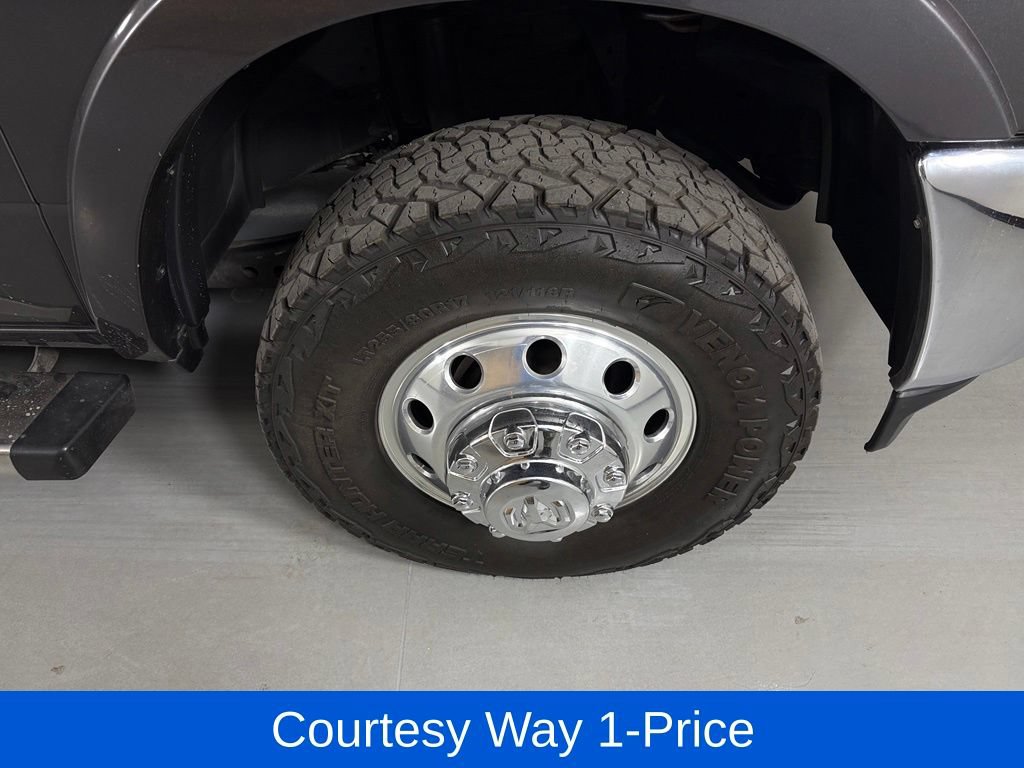 Used 2019 RAM 3500 Laramie AWD/4WD image 13