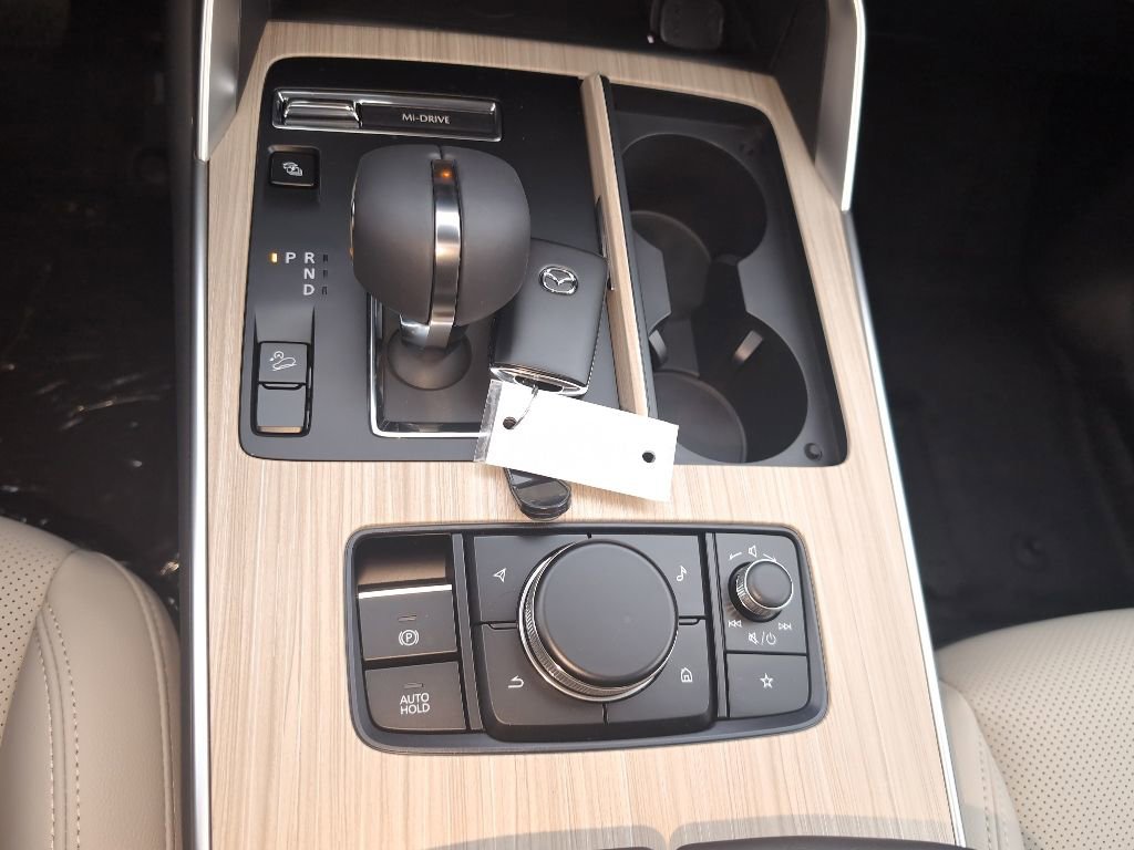 New 2026 MAZDA CX-90 Plug-In Hybrid w/ Preferred AWD/4WD image 24