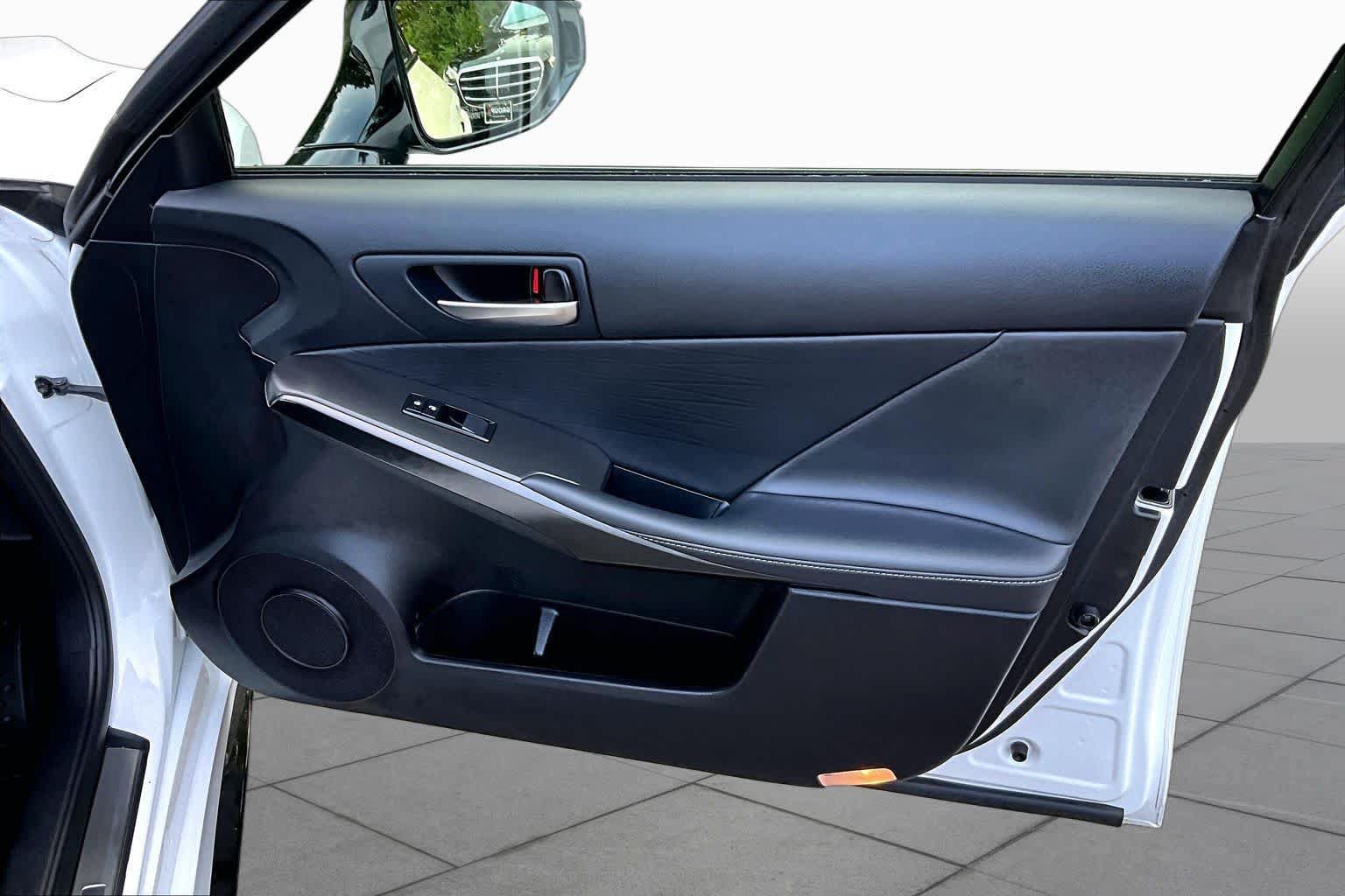 Used 2025 Lexus IS 350 F Sport AWD/4WD image 22