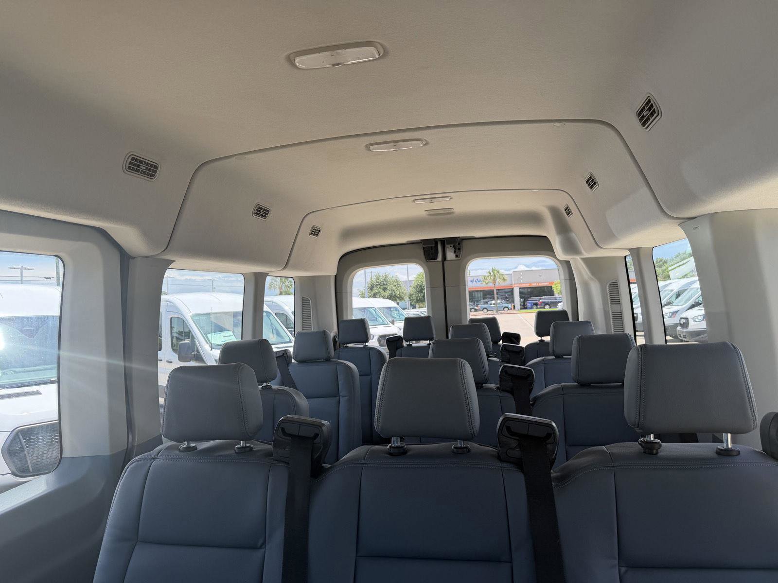 Used 2019 Ford Transit 350 XL RWD image 15