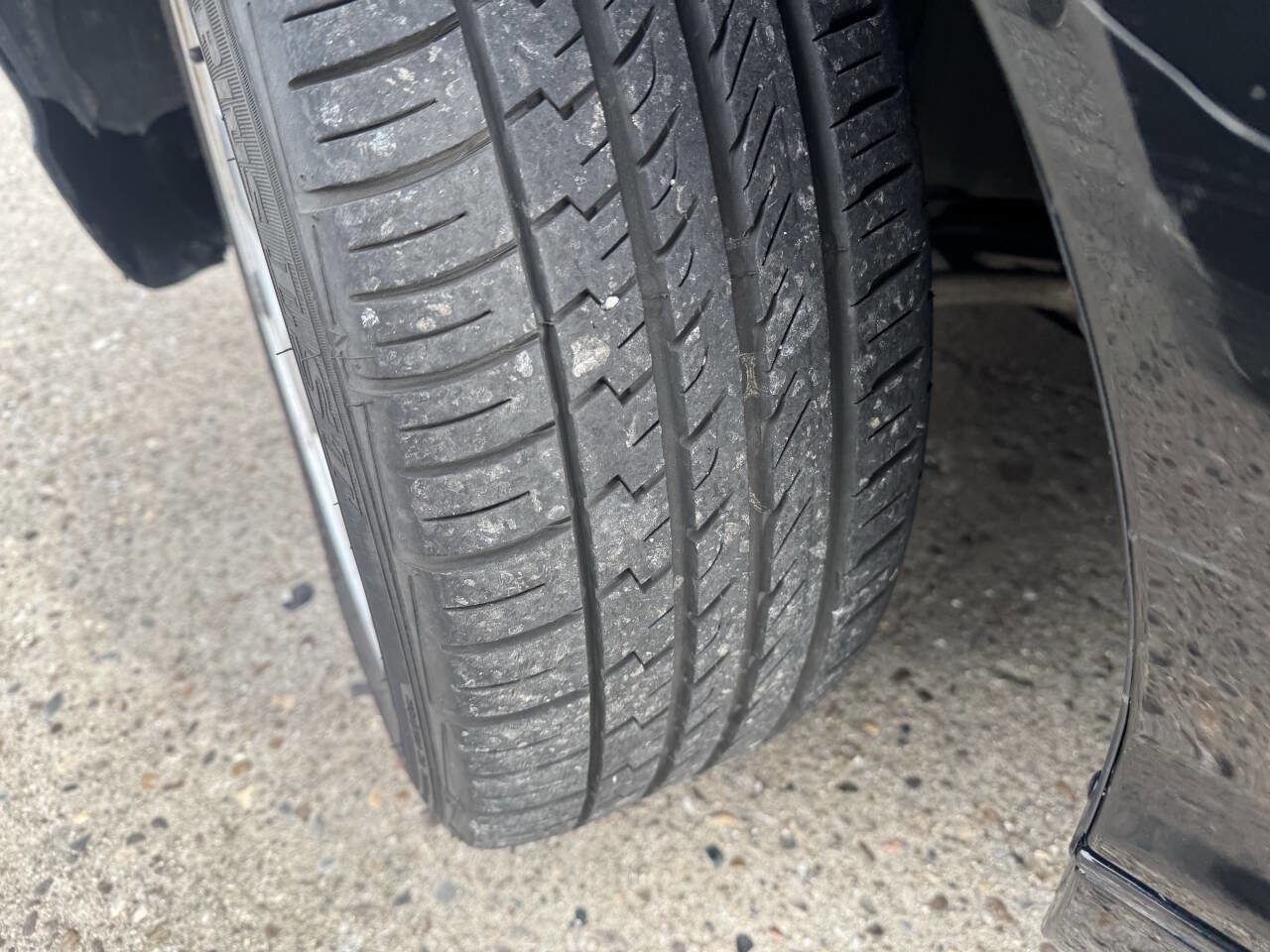 Used 2004 BMW 325i Sedan image 16