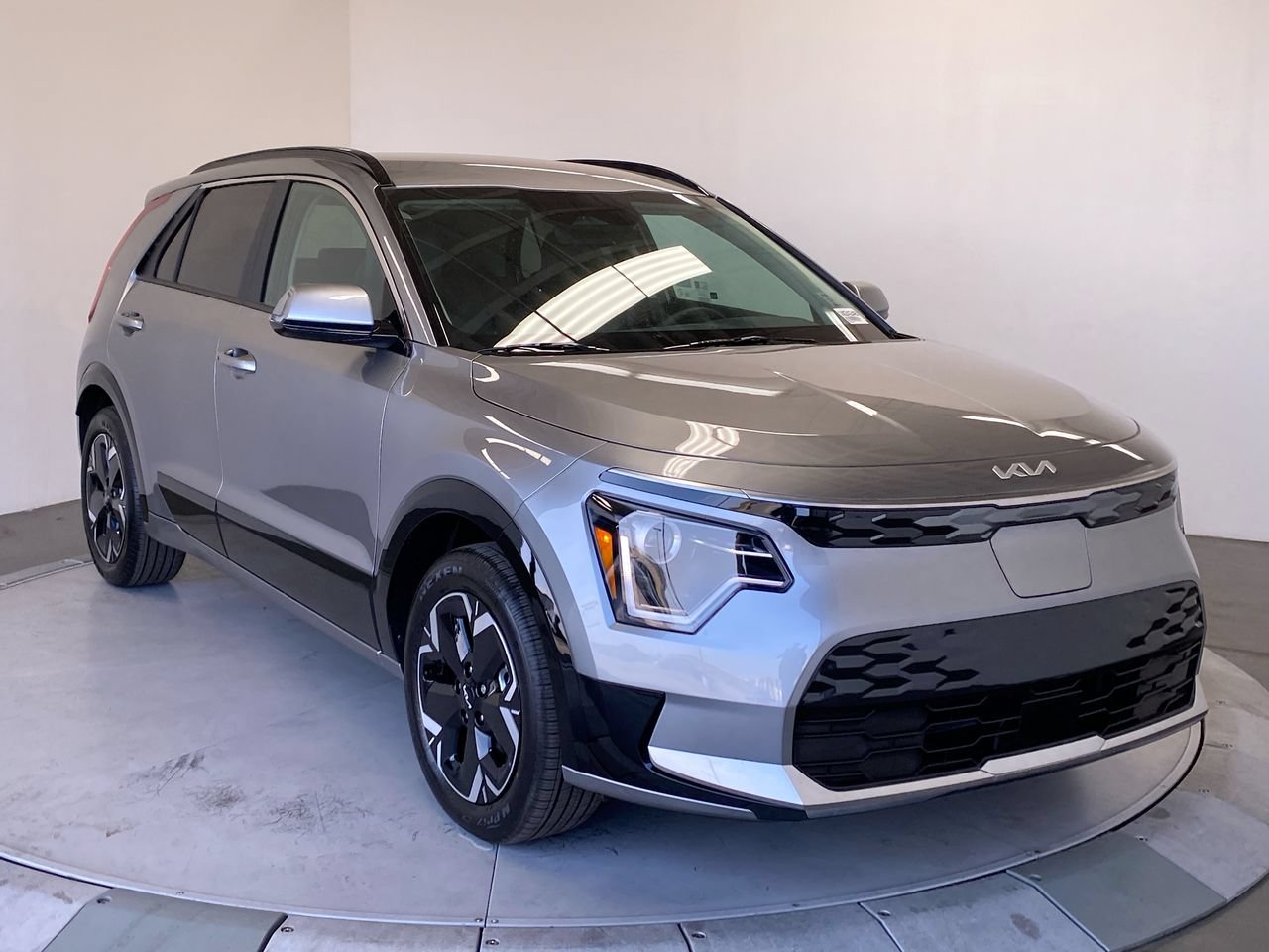 New 2026 Kia Niro Wind FWD image 7
