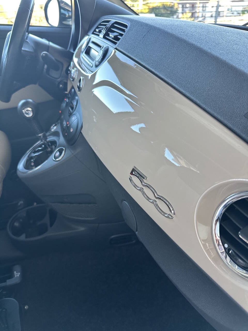 Used 2012 FIAT 500 Lounge w/ Convenience Group FWD image 19