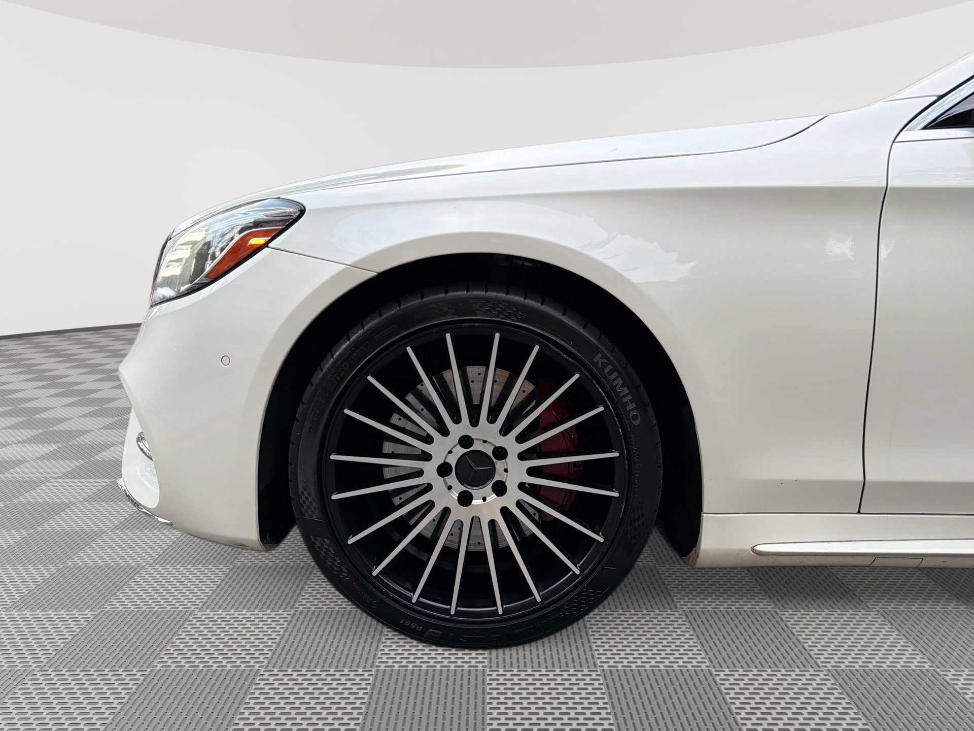 Used 2019 Mercedes-Benz S 560 4MATIC Sedan image 19
