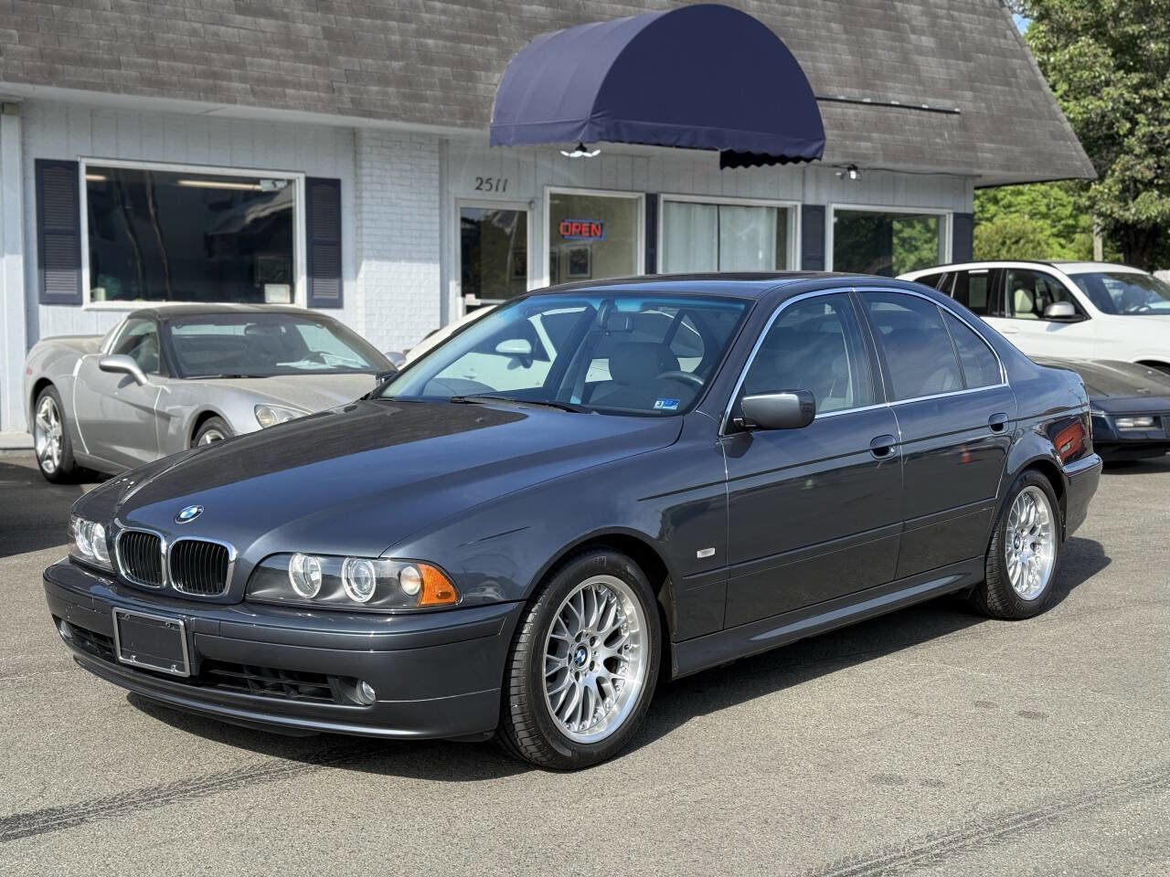Used 2001 BMW 525i Sedan RWD image 3