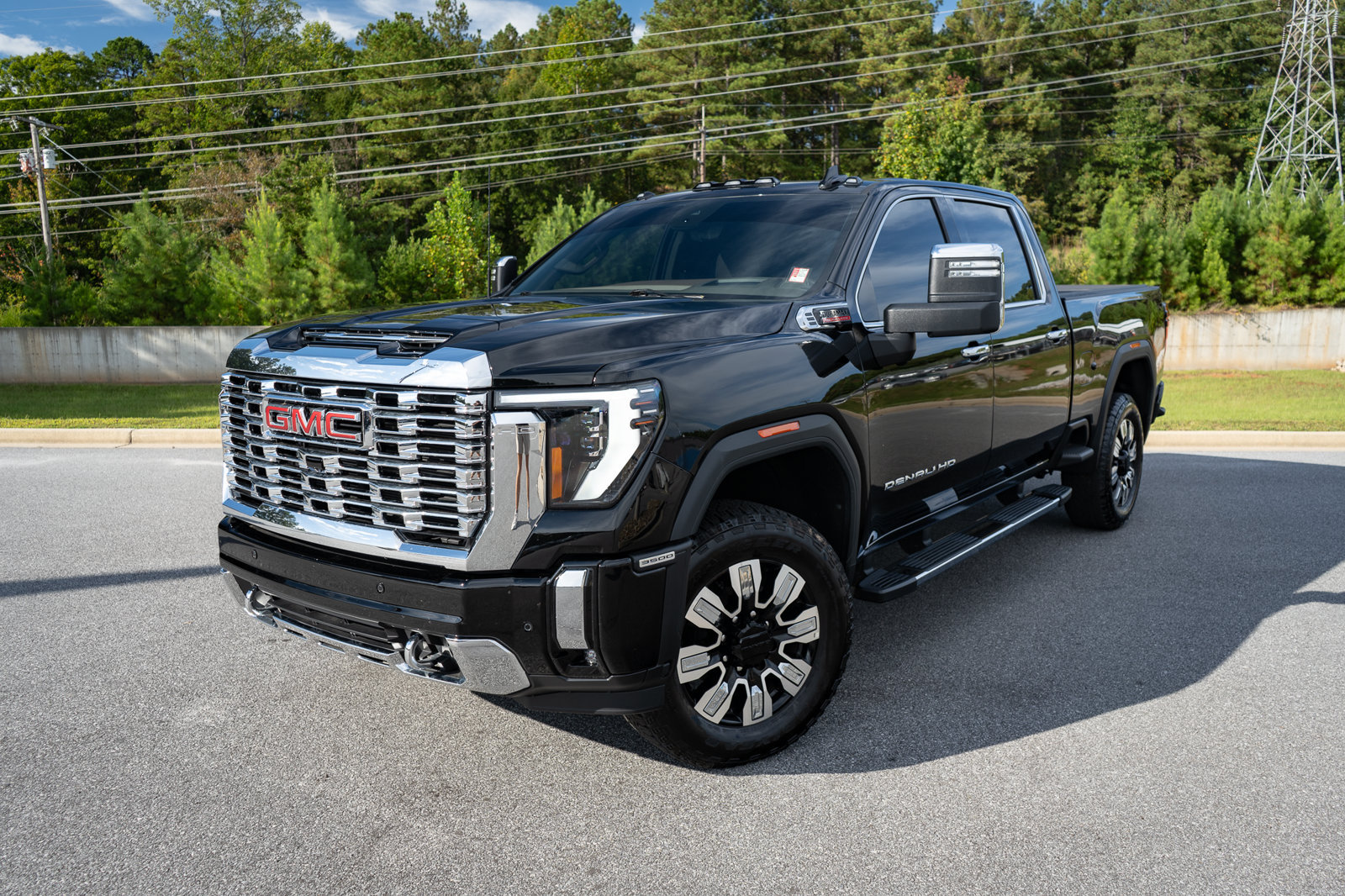 Used 2026 GMC Sierra 3500 Denali w/ Denali Reserve Package AWD/4WD image 5