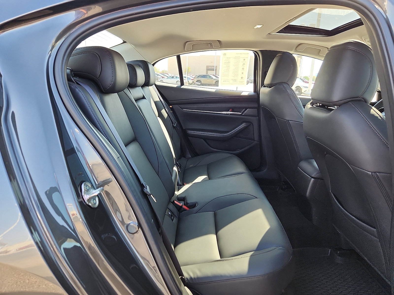 Used 2025 MAZDA MAZDA3 s image 14