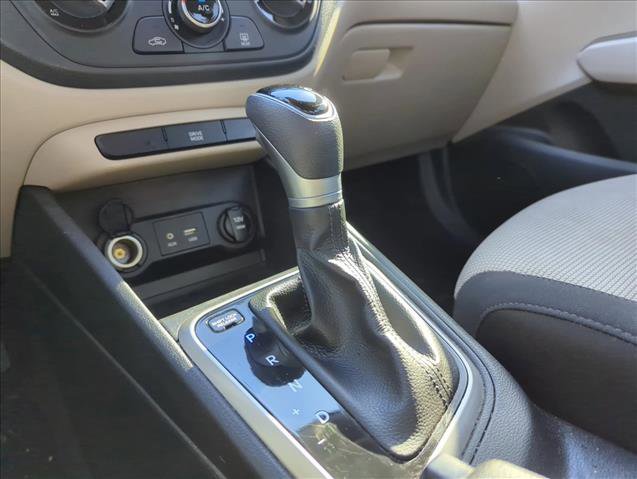 Used 2021 Hyundai Accent SE image 10