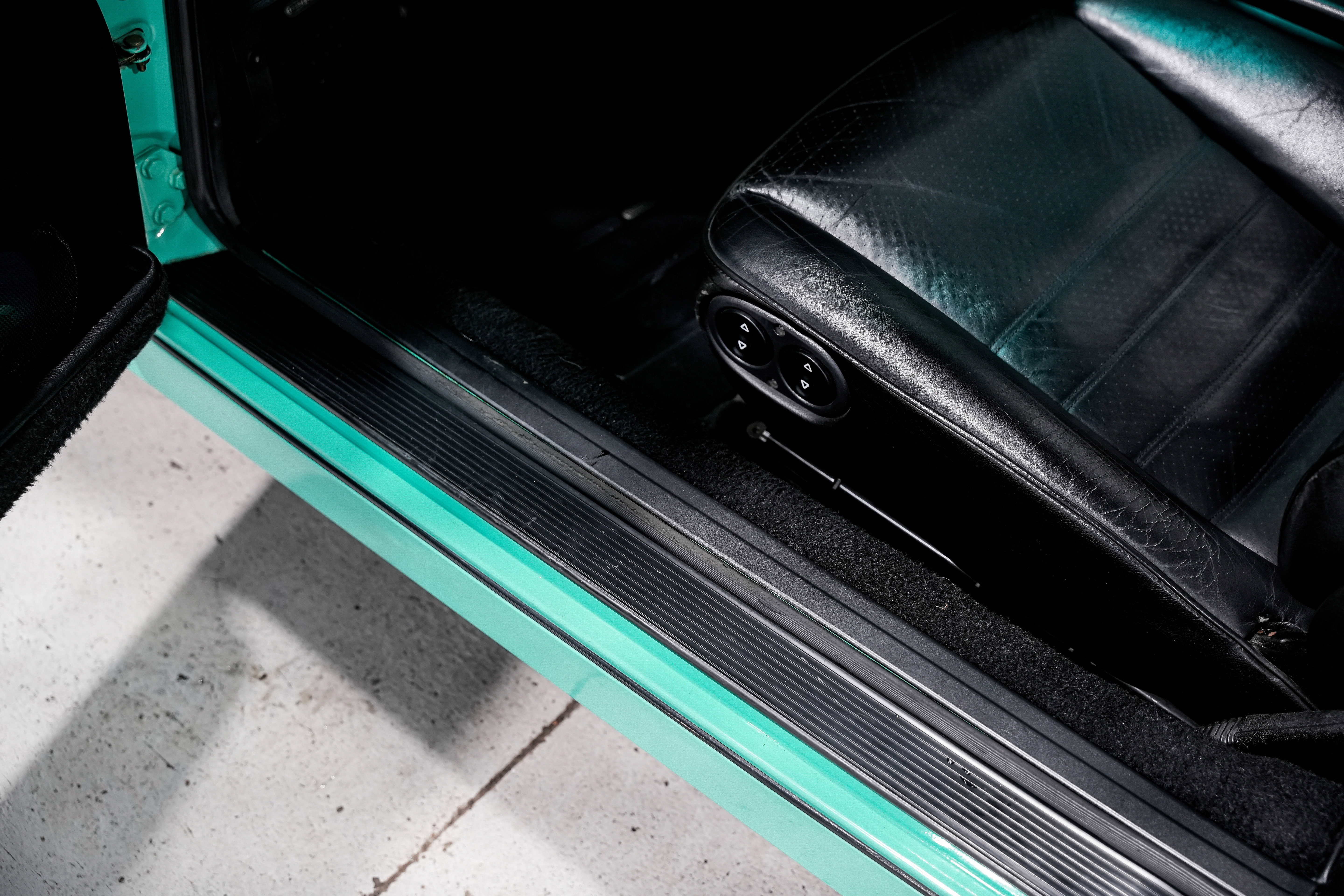 Used 1992 Porsche 911 Targa image 24