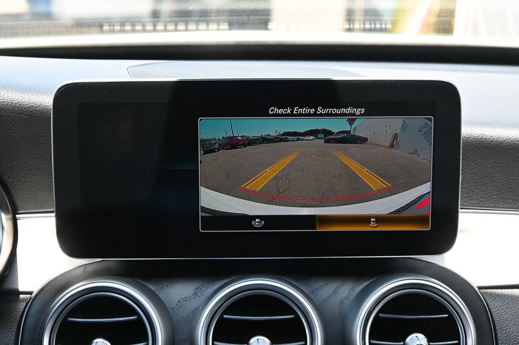 Used 2021 Mercedes-Benz C 300 Sedan image 14