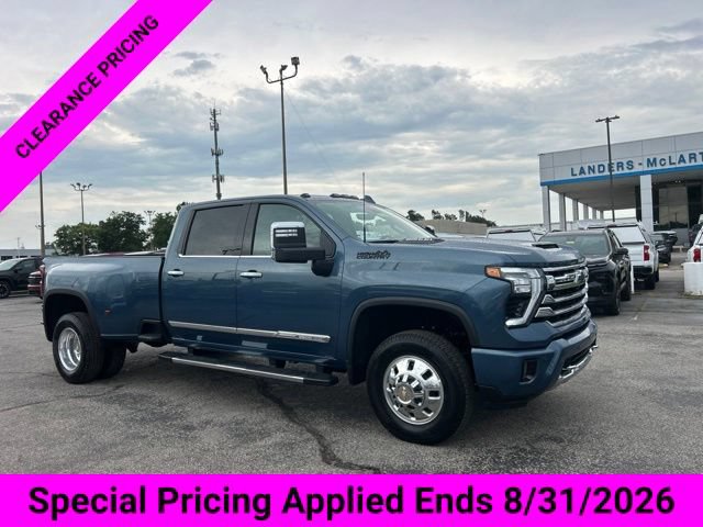 New 2026 Chevrolet Silverado 3500 High Country w/ Technology Package AWD/4WD video 1