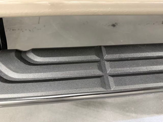 Used 2025 Ford Ranger Lariat w/ FX4 Off-Road Package image 12