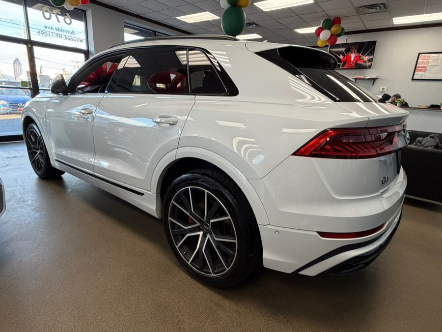 Used 2020 Audi Q8 Prestige w/ Prestige Package AWD/4WD image 10