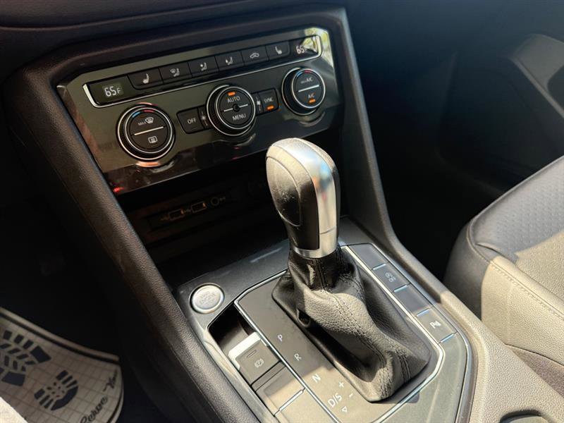 Used 2019 Volkswagen Tiguan SEL image 26