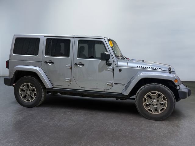Used 2015 Jeep Wrangler Unlimited Rubicon w/ Connectivity Group image 6