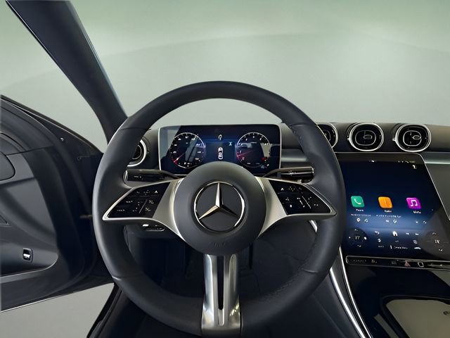 Used 2025 Mercedes-Benz C 300 Sedan image 19