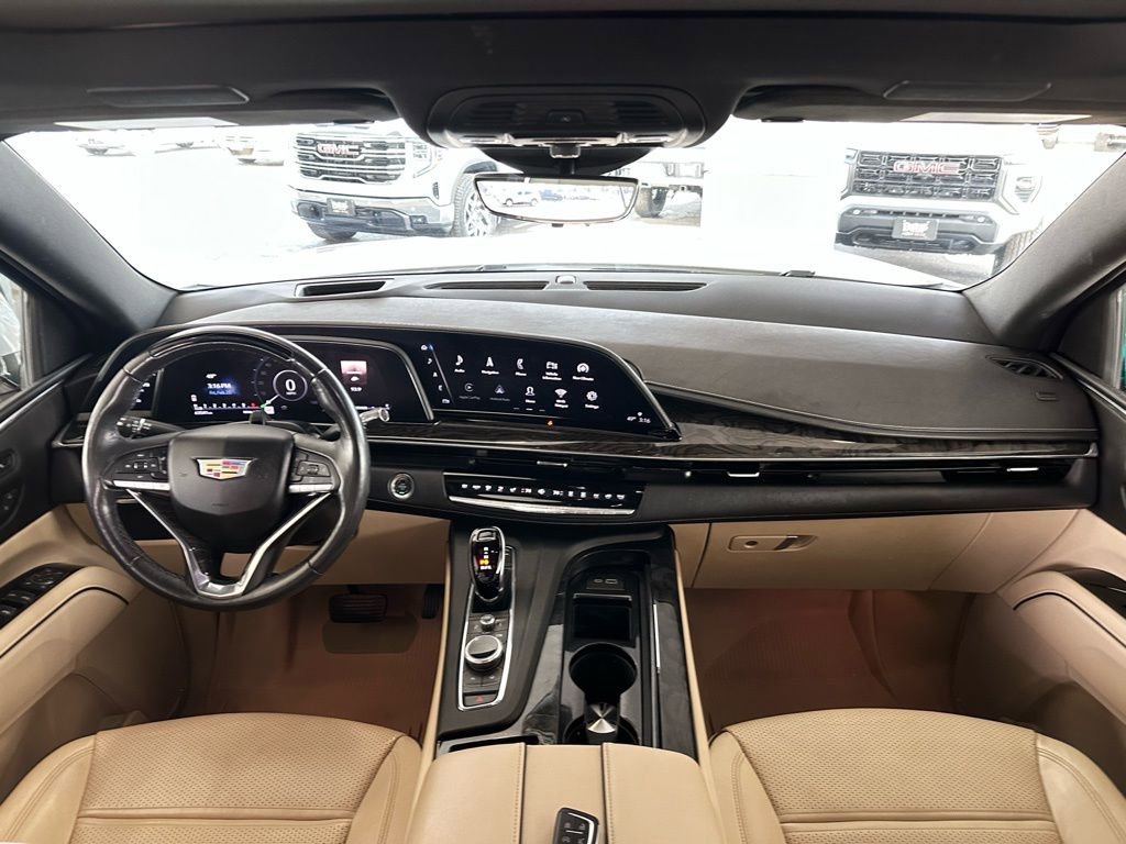 Used 2024 Cadillac Escalade Premium Luxury image 22