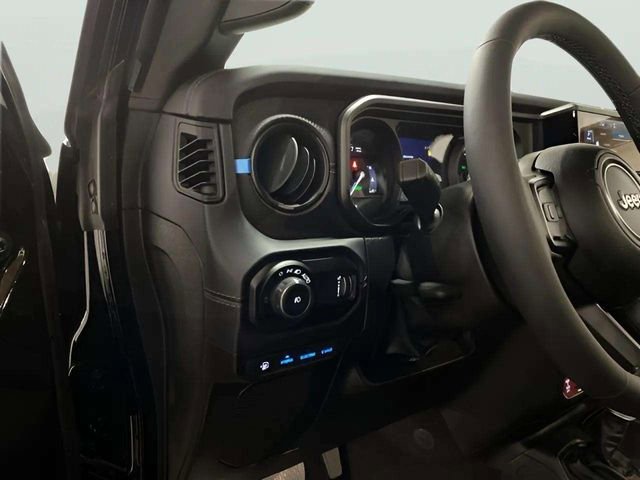 Used 2025 Jeep Wrangler Unlimited Rubicon 4xe w/ Convenience Group image 28