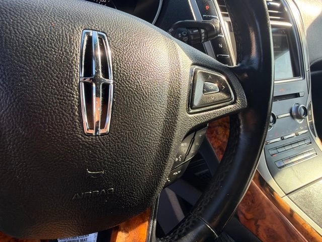 Used 2018 Lincoln MKX Reserve w/ Lincoln MKX Climate Package AWD/4WD image 14