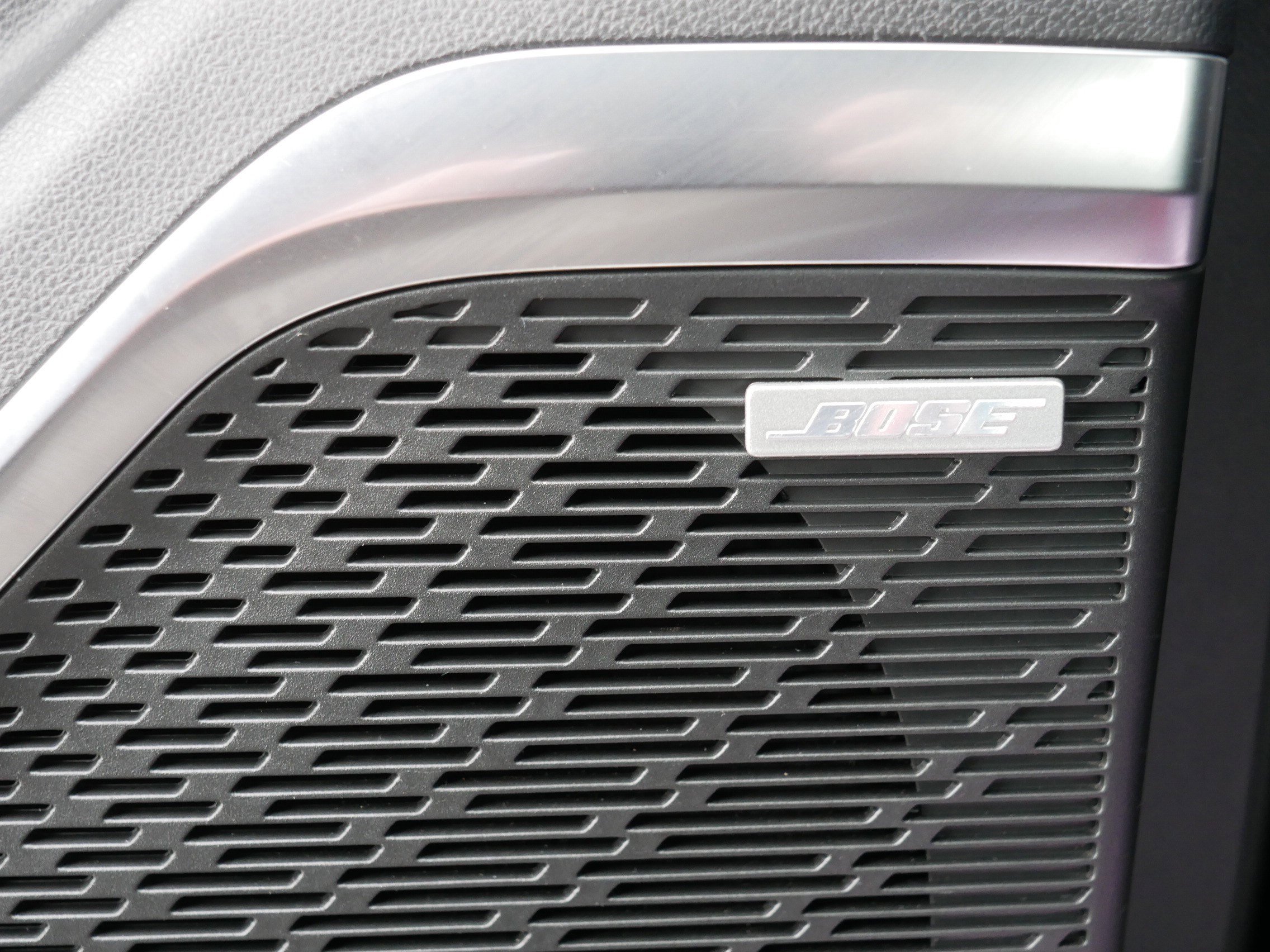 Certified 2025 Buick Enclave Preferred image 32