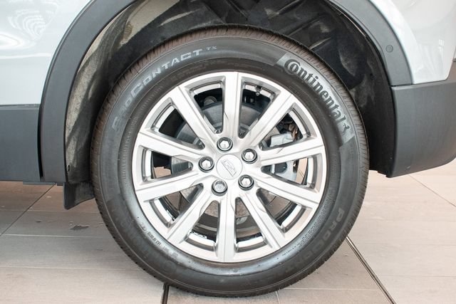 Used 2023 Cadillac XT4 Premium Luxury w/ Enhanced Visibility Package AWD/4WD image 9
