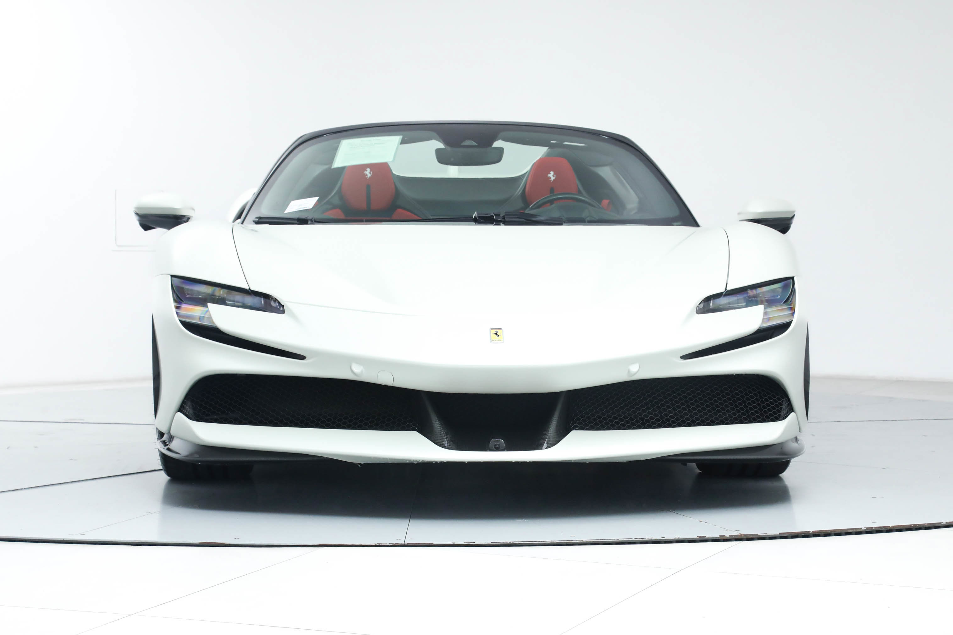 Certified 2025 Ferrari SF90 Spider AWD/4WD image 13