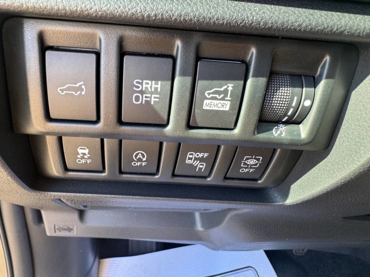 Used 2020 Subaru Forester Touring image 6