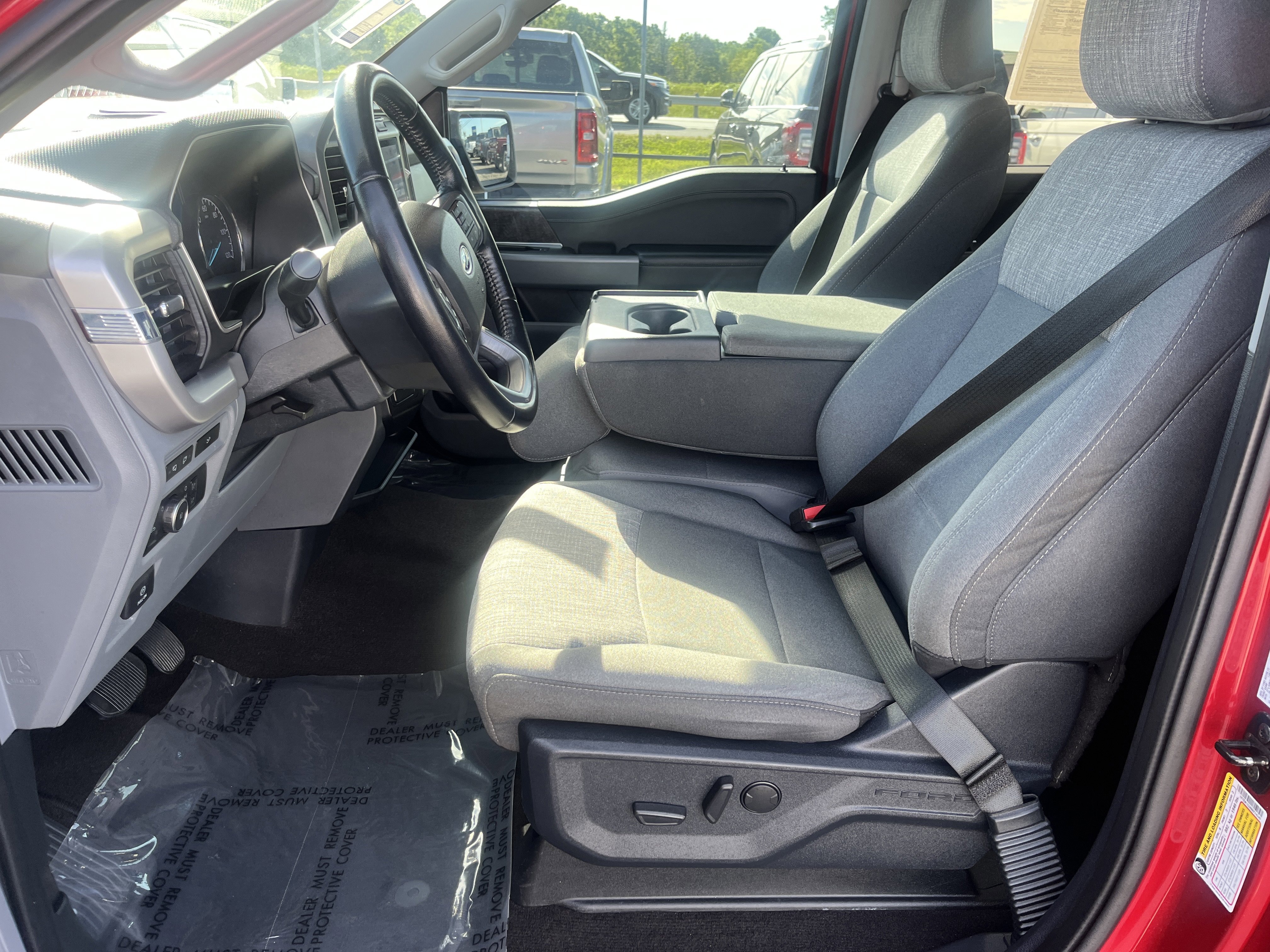 Used 2022 Ford F150 XLT w/ Equipment Group 302A High image 14