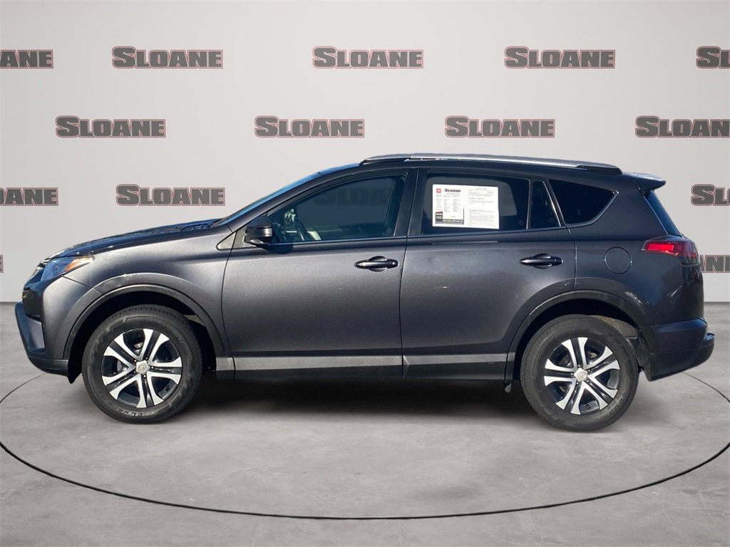 Used 2016 Toyota RAV4 LE image 2