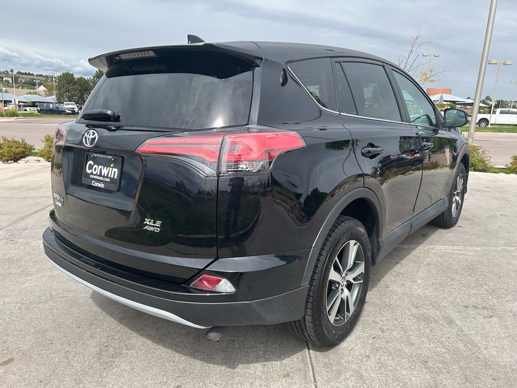 Used 2017 Toyota RAV4 XLE w/ All Weather Liner Package AWD/4WD image 8