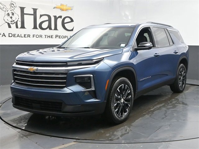 New 2026 Chevrolet Traverse LT w/ Sun and Wheel Package image 13